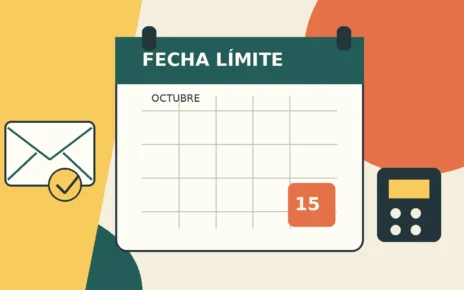 Calendario editorial que resalta el 15 de octubre junto a un sobre y una calculadora